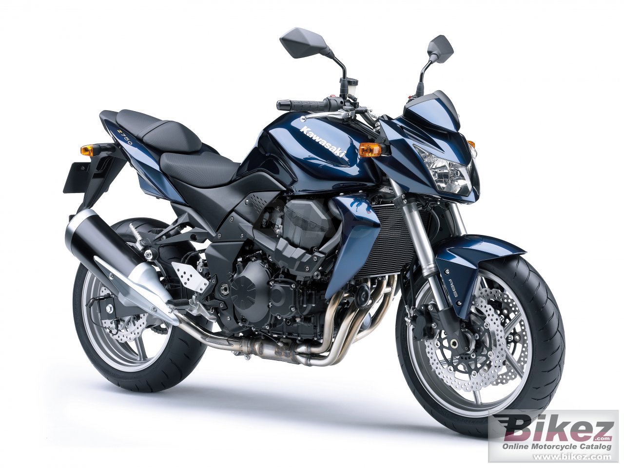 Big Kawasaki z750 picture and wallpaper from Bikez.com